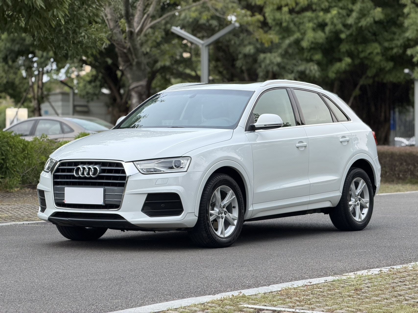 Audi Q3 2017 Audi Q3 2017 car image