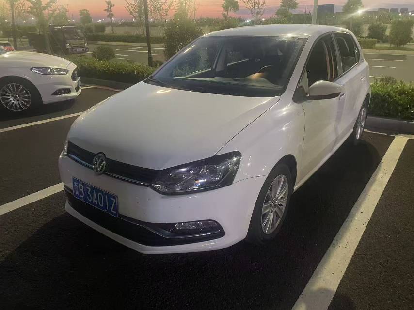 Volkswagen Polo 2016 Volkswagen Polo 2016 изображение автомобиля