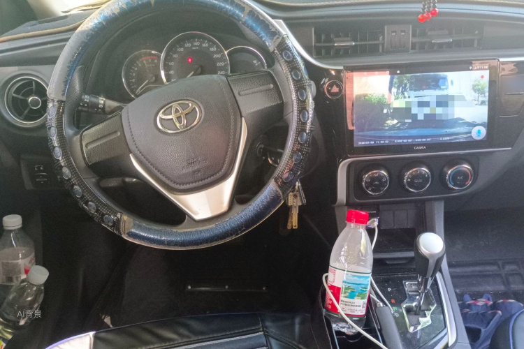 Toyota Corolla 2018 car image #11