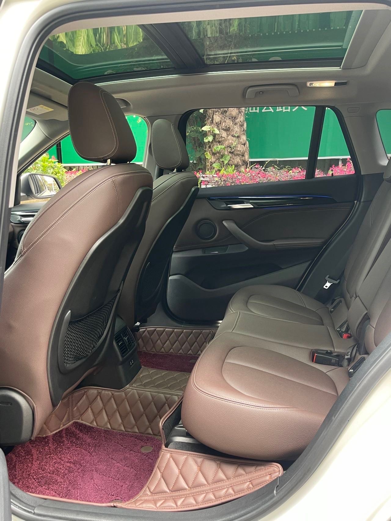 2020 imagem de carro #6