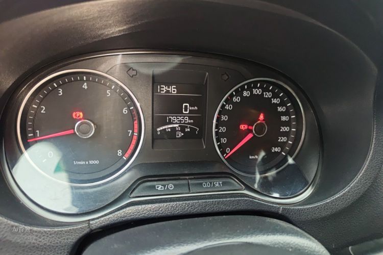 Volkswagen Polo 2016 #14 Volkswagen Polo 2016 car image #14