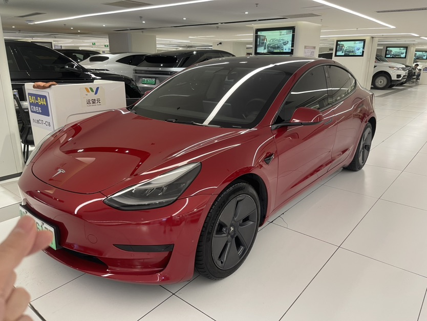Tesla Model 3 2021 car image 