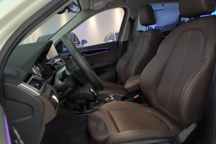 BMW X1 2021 car image #15