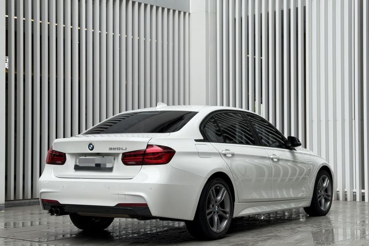 BMW 3 Series 2019 #7 BMW 3 Series 2019 car image #7