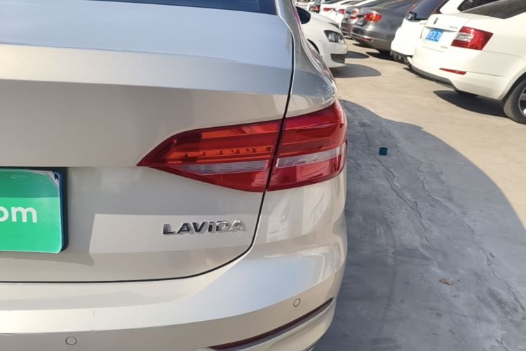 Volkswagen Lavida 2019 #8 Volkswagen Lavida 2019 car image #8