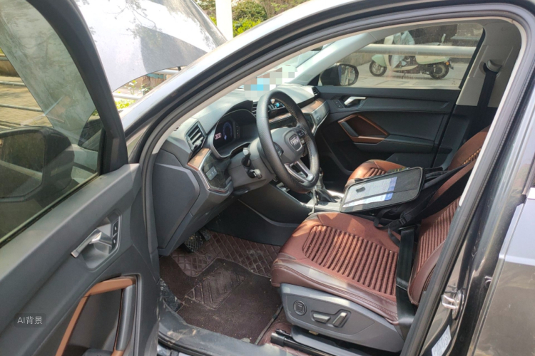 Audi Q3 2021 image de voiture #18