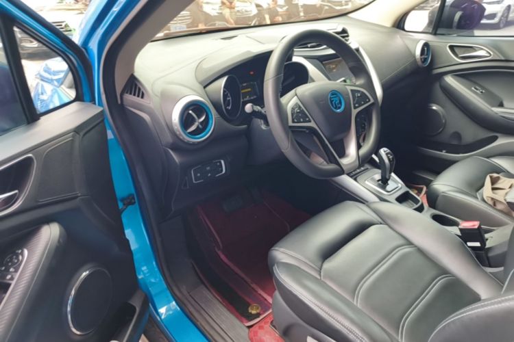 BYD Yuan New Energy 2019 #12 BYD Yuan New Energy 2019 car image #12