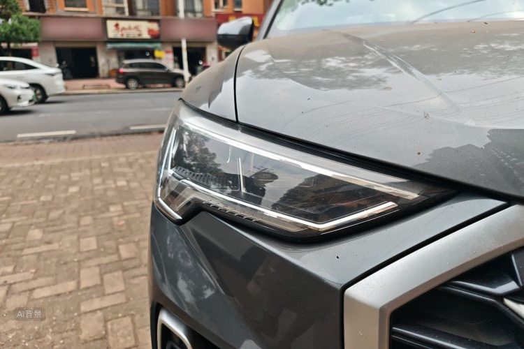 Audi Q3 2019 #8 Audi Q3 2019 car image #8