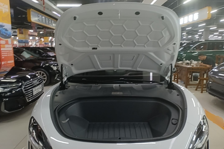 2026 #19 2026 immagine di auto #19