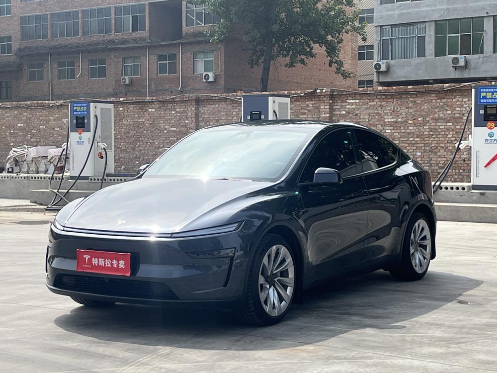 Tesla Model Y 2025 Tesla Model Y 2025 car image