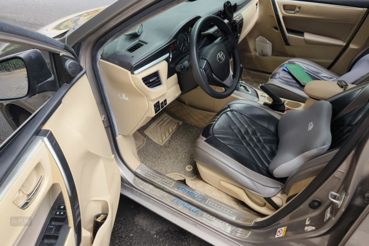 Toyota Corolla 2015 car image #18