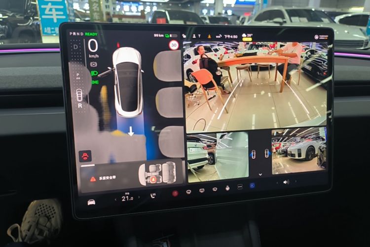 Tesla Model 3 2024 immagine di auto #13