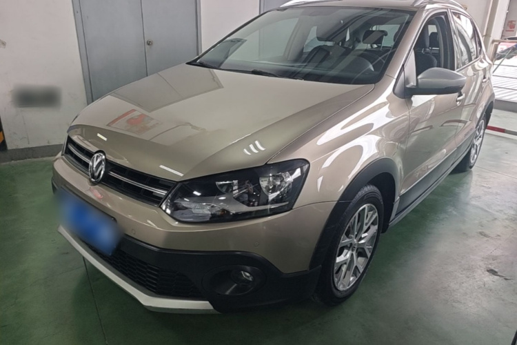 Volkswagen Polo 2015 #2 Volkswagen Polo 2015 car image #2