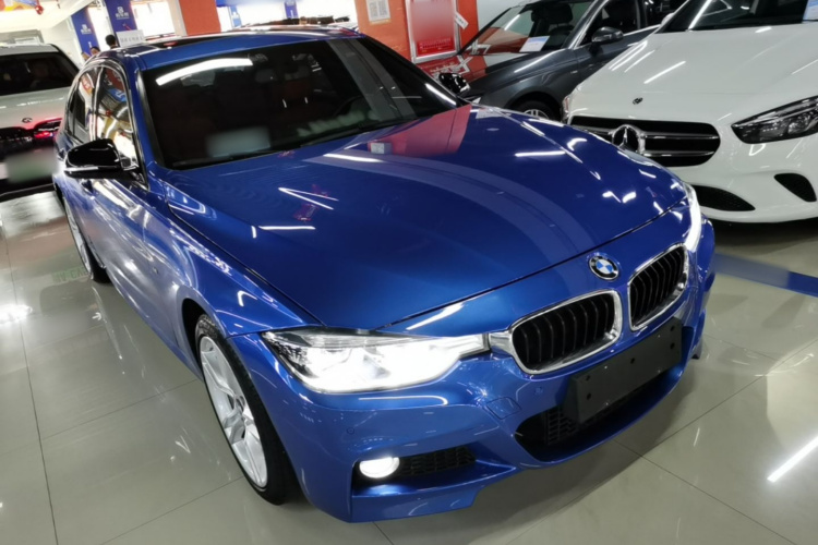 BMW 3 Series 2019 #4 BMW 3 Series 2019 car image #4