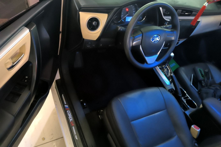 Toyota Corolla 2018 #18 Toyota Corolla 2018 car image #18