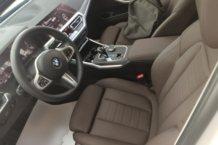 BMW 3 Series 2020 #18 BMW 3 Series 2020 car image #18
