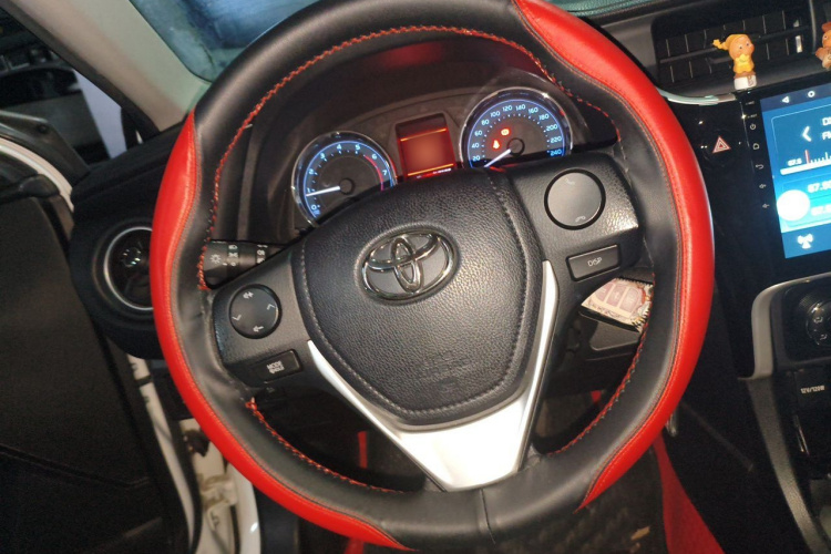 Toyota Corolla 2018 #11 Toyota Corolla 2018 car image #11
