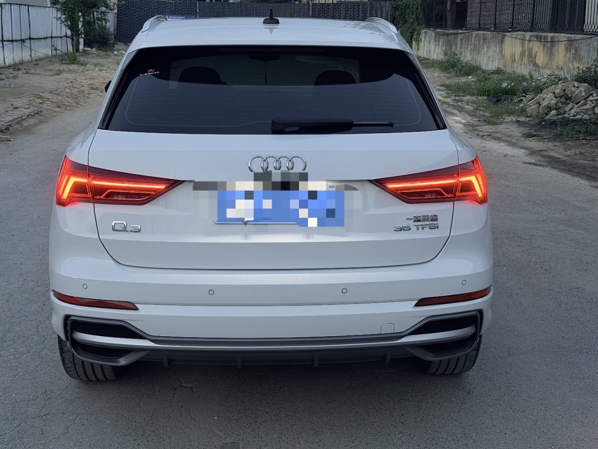 Audi Q3 2022 #9 Audi Q3 2022 car image #9