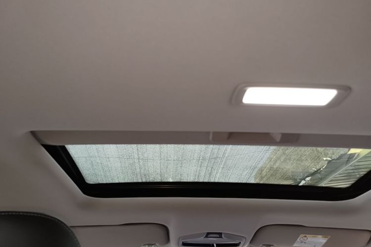 GEELY Emgrand 2024 immagine di auto #18