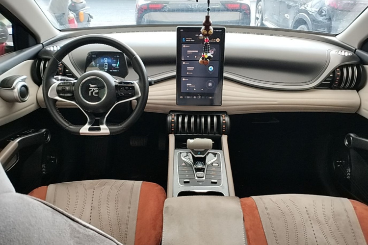 BYD Yuan Plus 2023 صورة سيارة #10