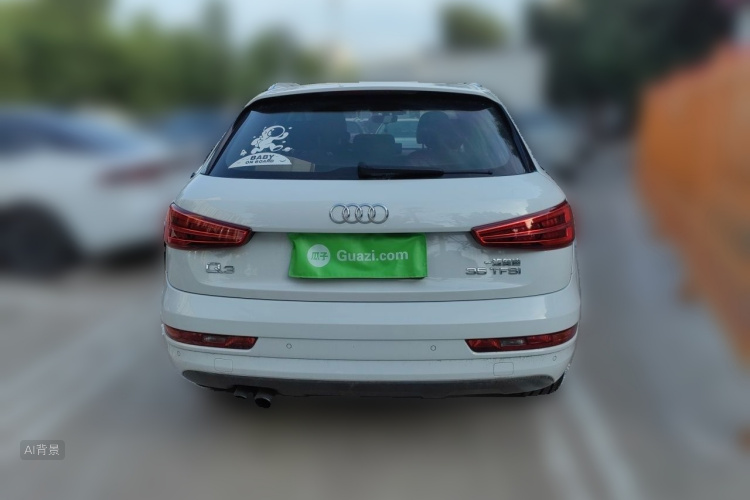 Audi Q3 2017 car image #6