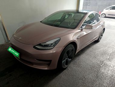 Tesla Model 3 2020 car image 
