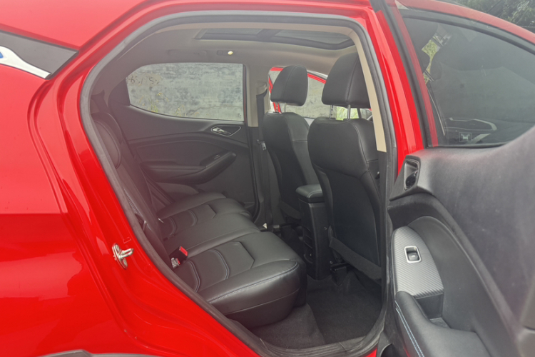 BYD Yuan New Energy 2019 #14 BYD Yuan New Energy 2019 image de voiture #14