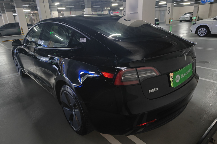 Tesla Model 3 2022 car image #7