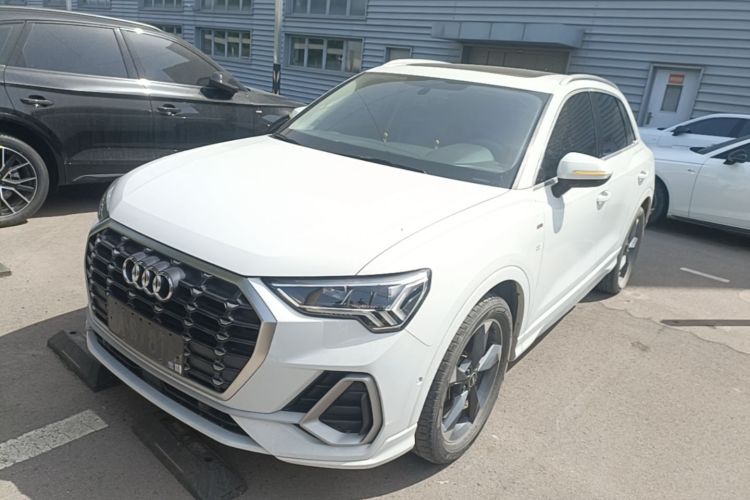 Audi Q3 2023 #2 Audi Q3 2023 immagine di auto #2