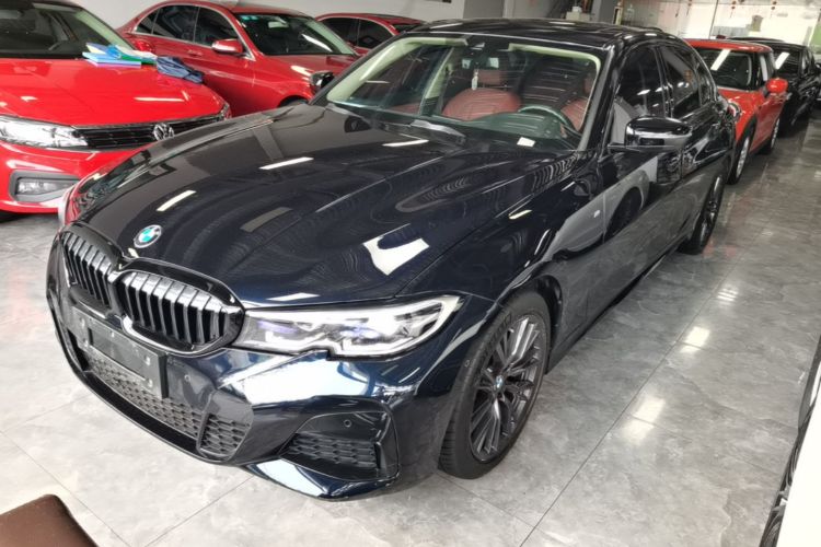BMW 3 Series 2022 #2 BMW 3 Series 2022 car image #2
