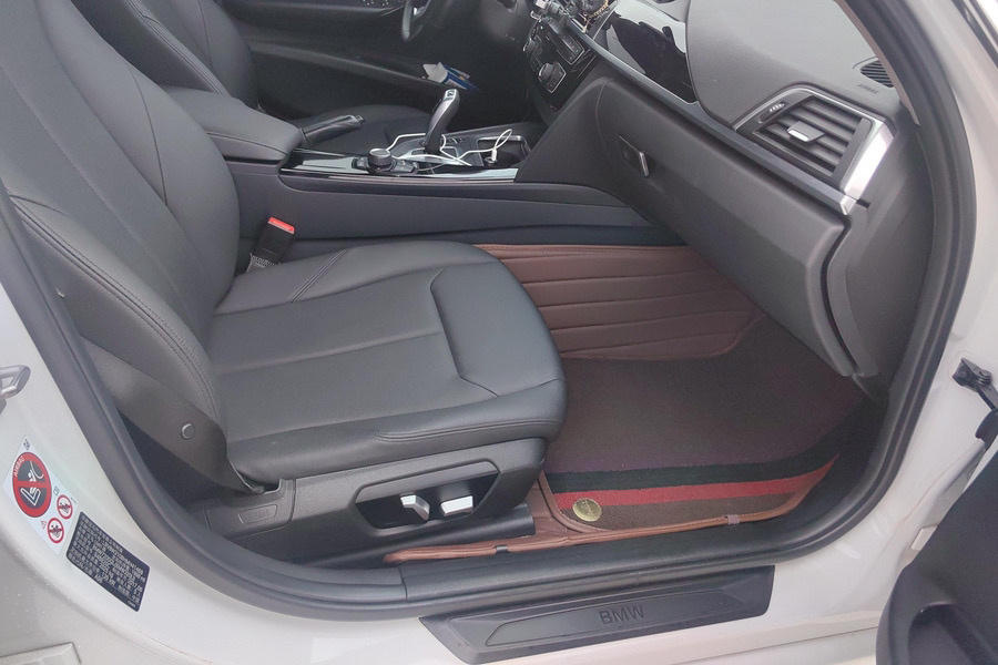 BMW 3 Series 2017 car image #5