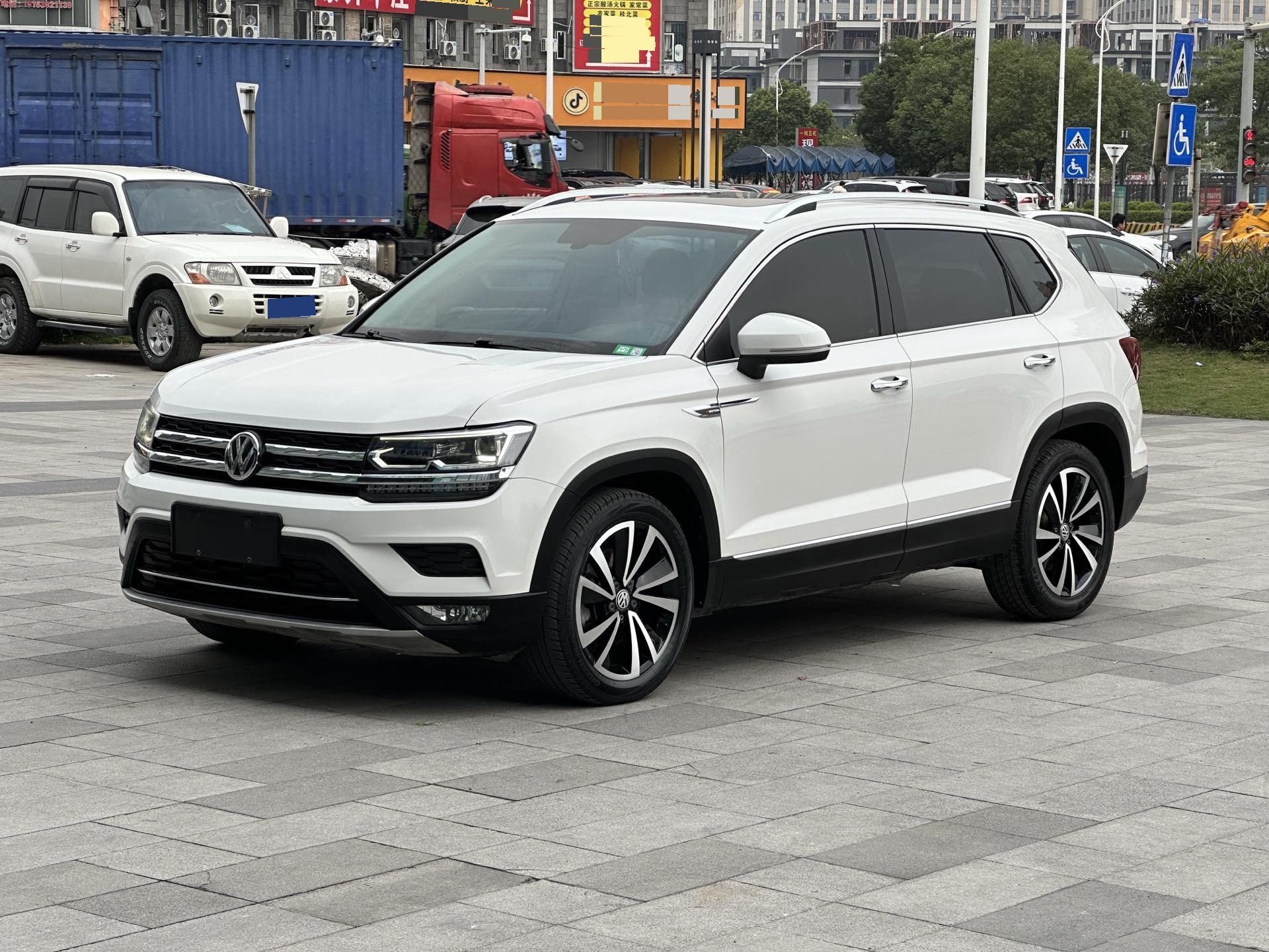 Volkswagen Tharu 2020 car image 