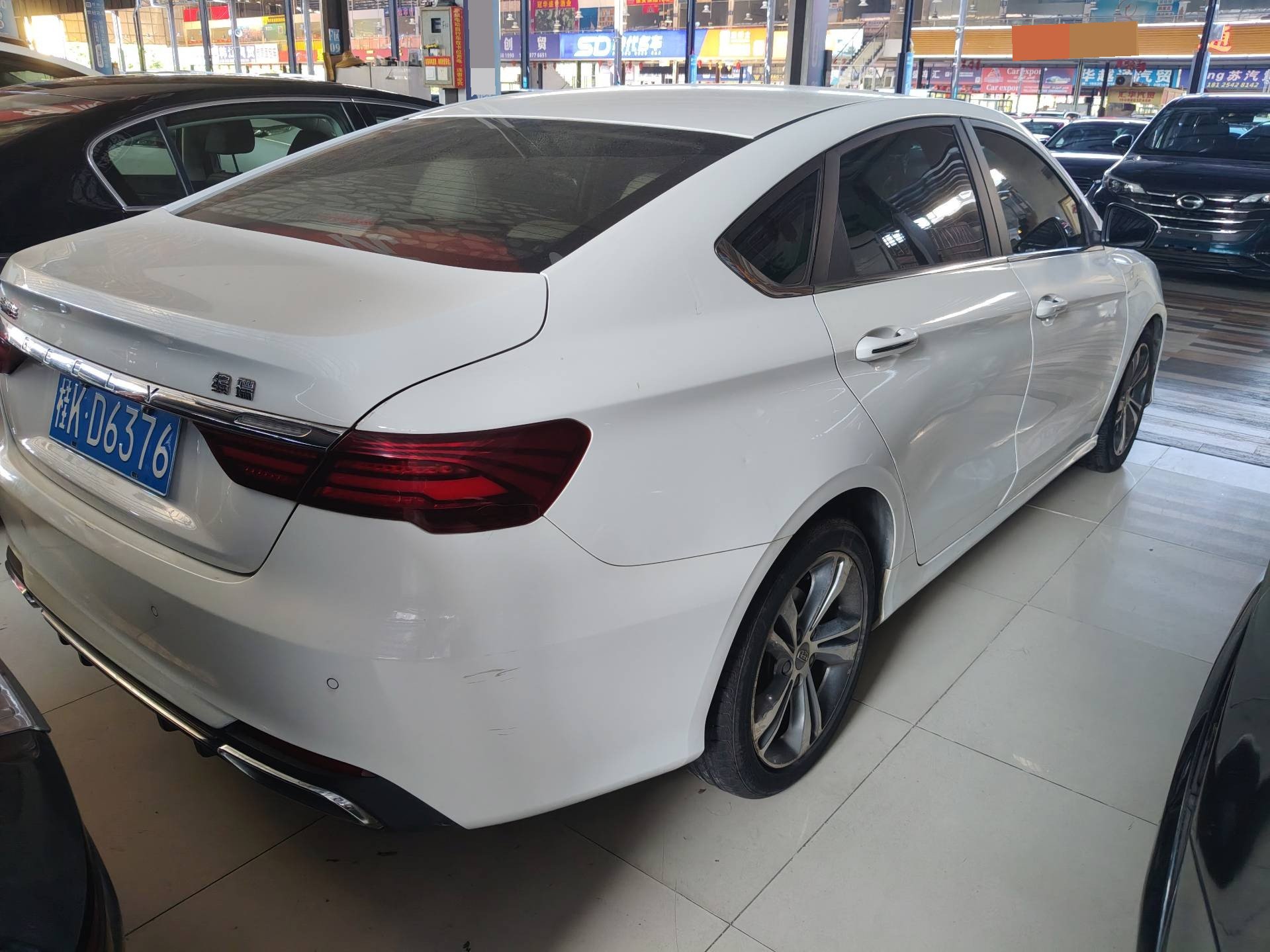 GEELY Binray 2018 car image #6