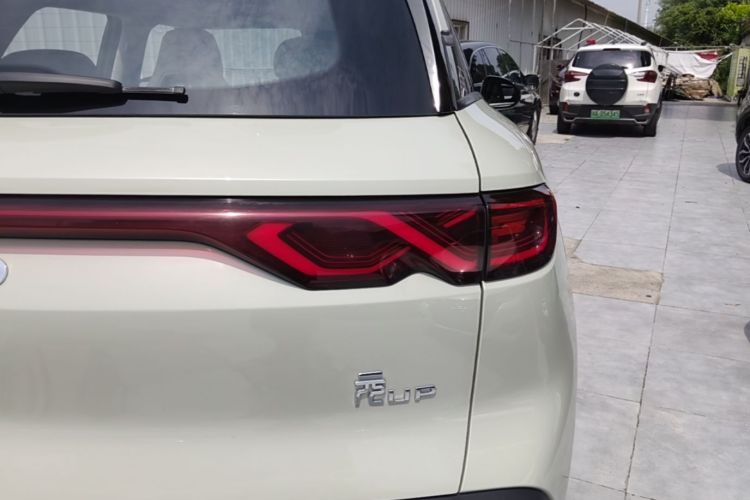 BYD YuanUP 2024 #8 BYD YuanUP 2024 car image #8
