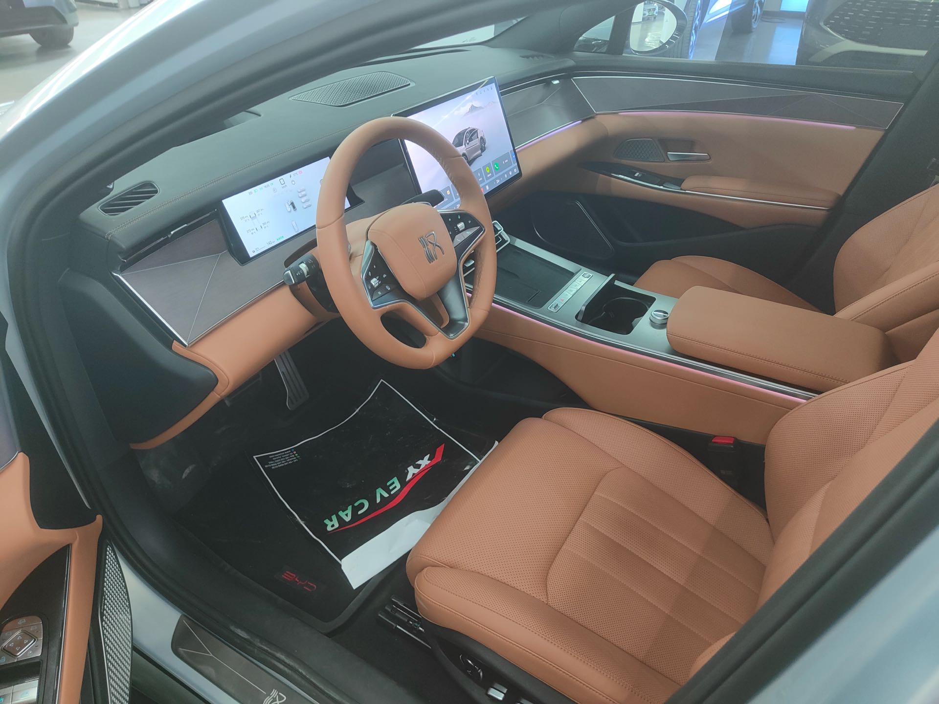 BYD HanL 2025 #4 BYD HanL 2025 изображение автомобиля #4