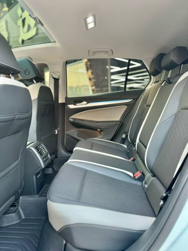 Volkswagen Golf 2021 صورة سيارة #7