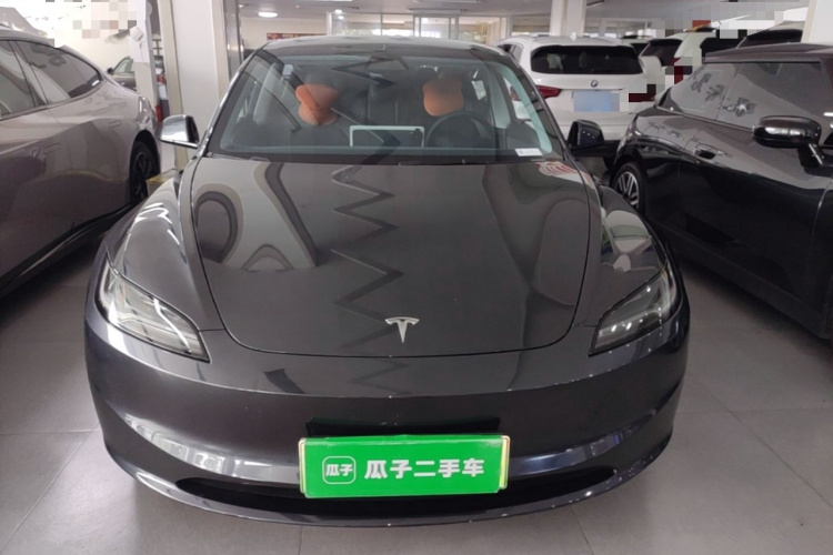 Tesla Model 3 2024 #3 Tesla Model 3 2024 صورة سيارة #3