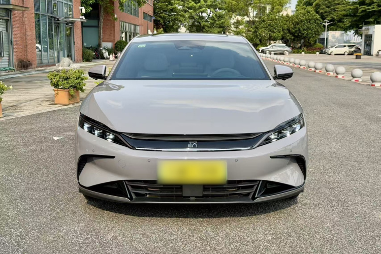 BYD Han 2024 car image #7