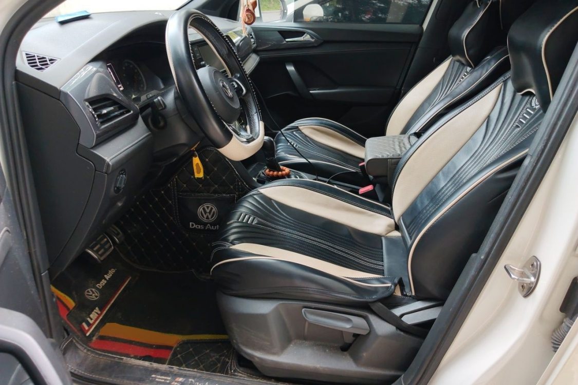 Volkswagen Tharu 2020 car image #18