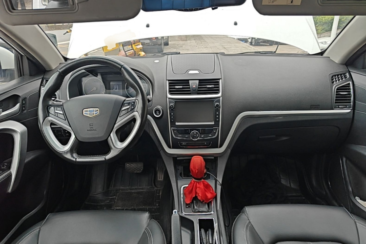GEELY Emgrand 2016 car image #10