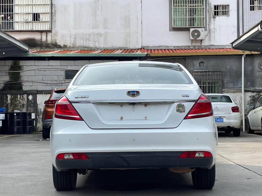 GEELY Emgrand 2016 car image #5