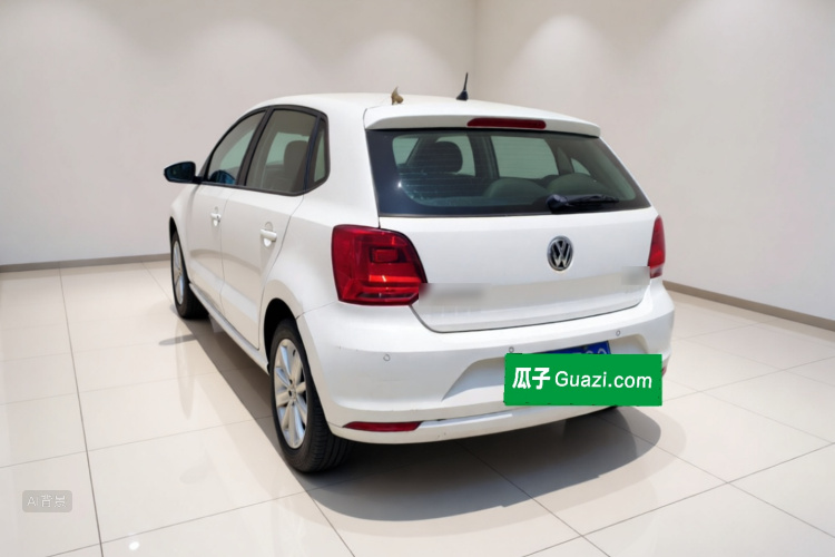 Volkswagen Polo 2015 #5 Volkswagen Polo 2015 car image #5