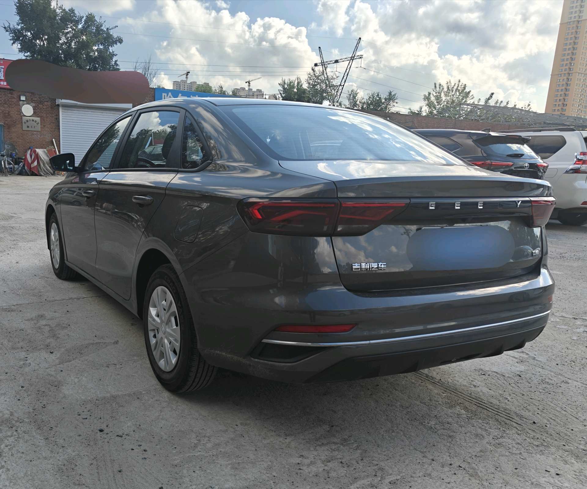 GEELY Emgrand 2024 #4 GEELY Emgrand 2024 car image #4
