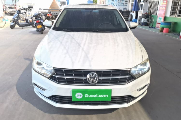 Volkswagen Bora 2016 car image #3