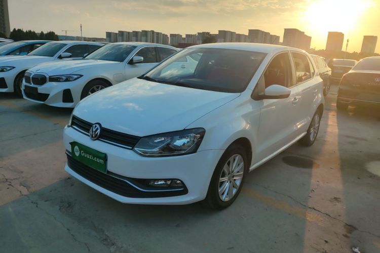 Volkswagen Polo 2015 #2 Volkswagen Polo 2015 car image #2
