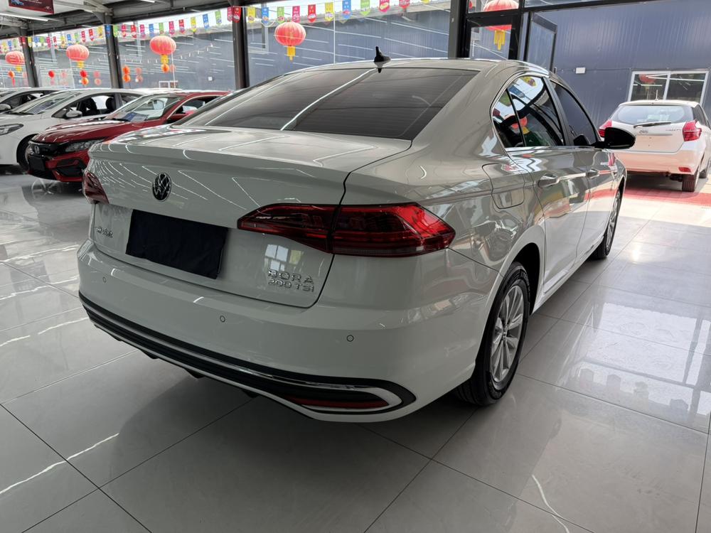 Volkswagen Bora 2024 immagine di auto #6