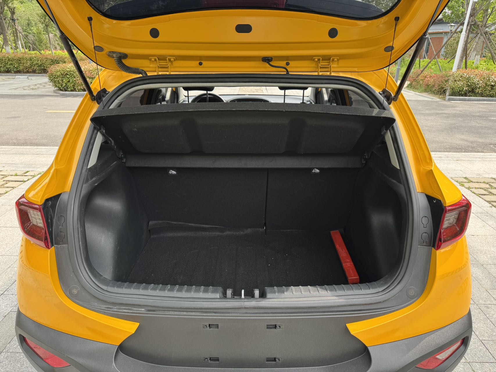 Kia KX1 2022 car image #19