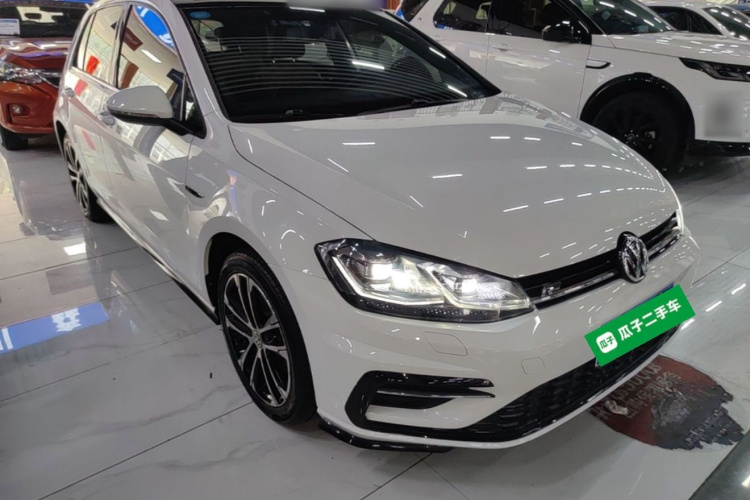Volkswagen Golf 2019 #4 Volkswagen Golf 2019 car image #4