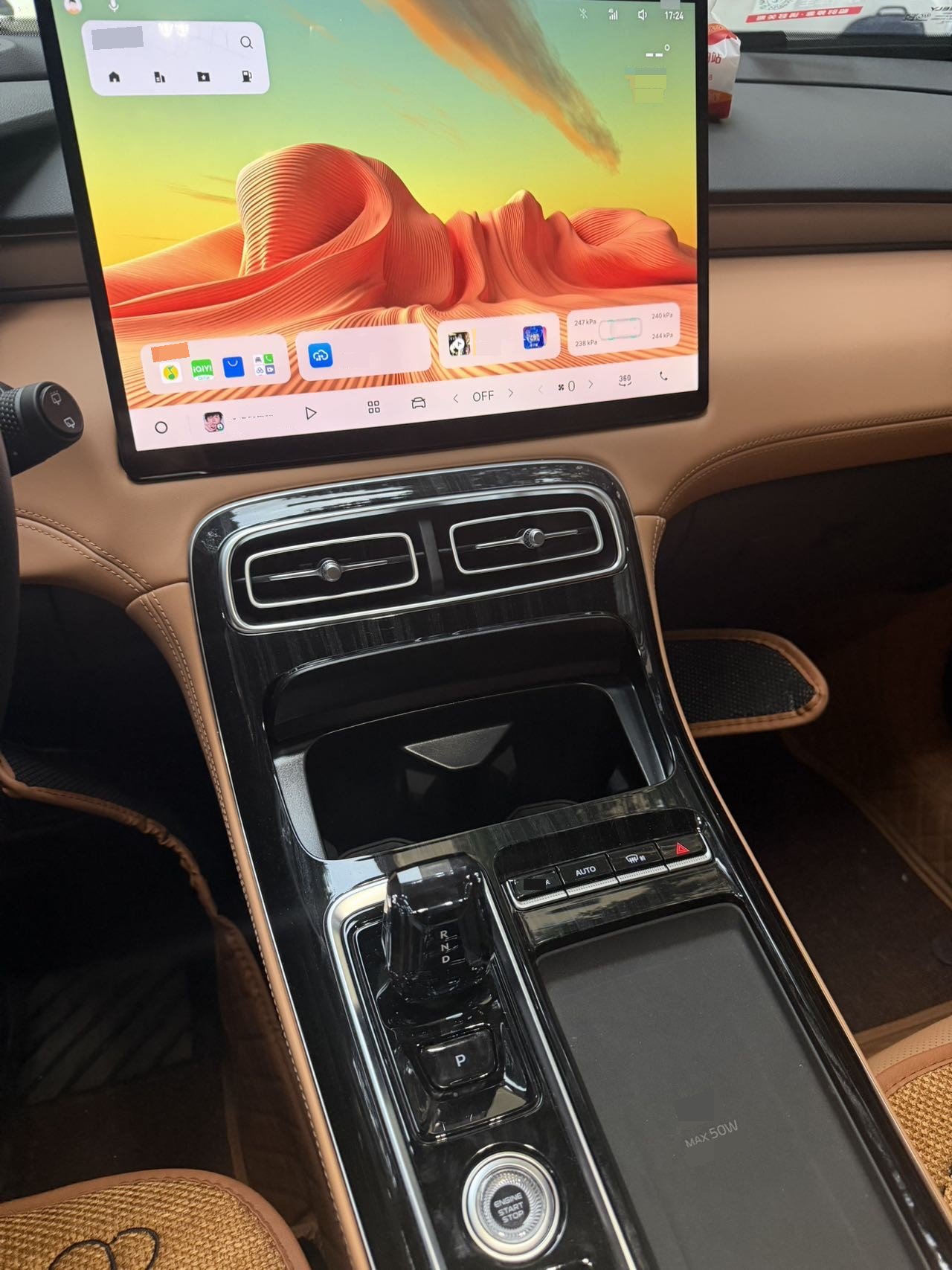 GEELY Boyue L 2026 car image #7