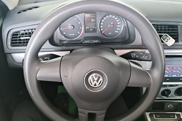 Volkswagen Lavida 2015 #11 Volkswagen Lavida 2015 car image #11
